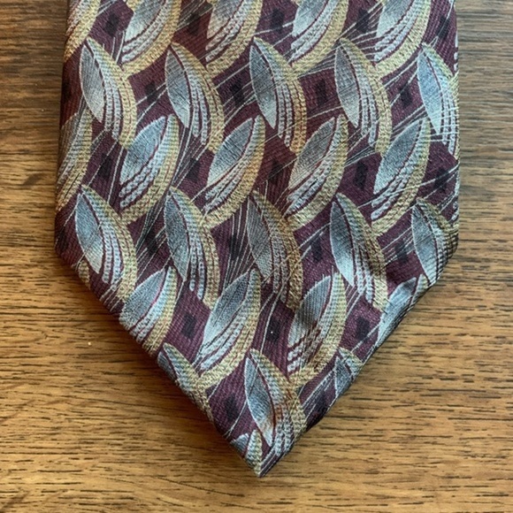Robert Talbott “Seven Fold” Hand Made Silk Tie - Picture 7 of 8
